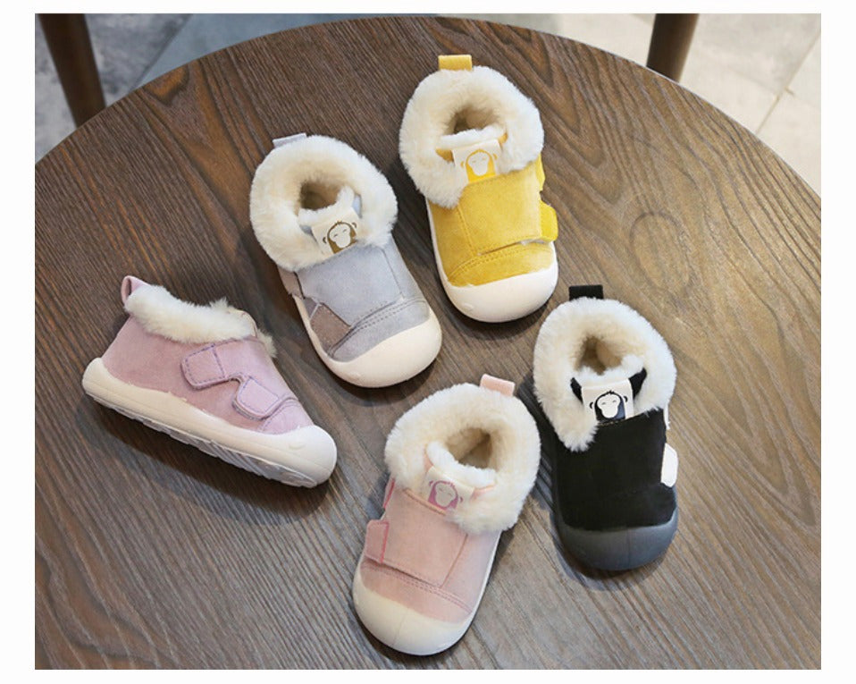 Kids Comfortable Running Shoes for Boys & Girls